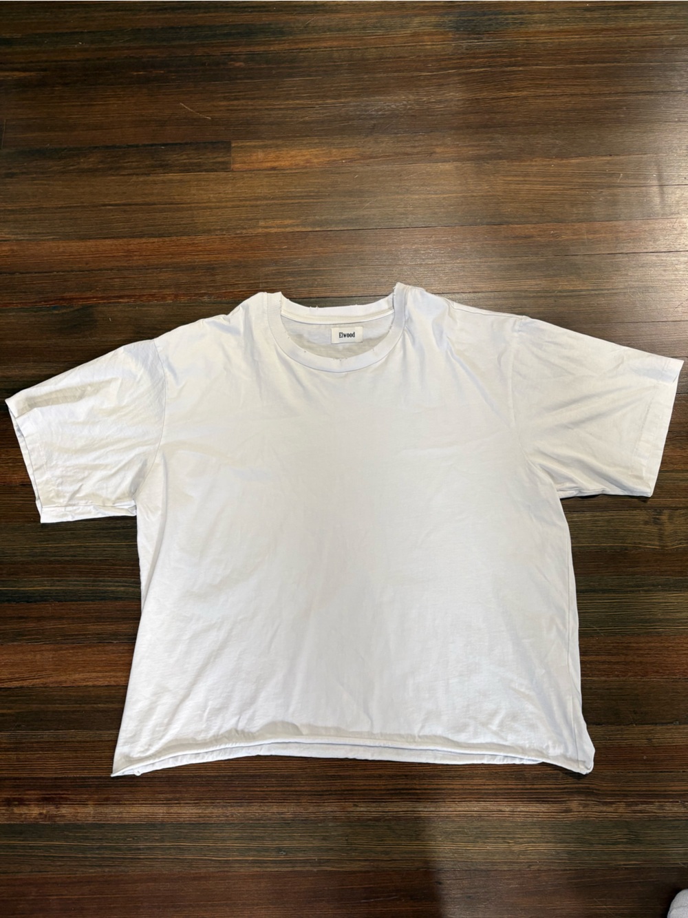 Dwind Classic White Short Sleeve Tee